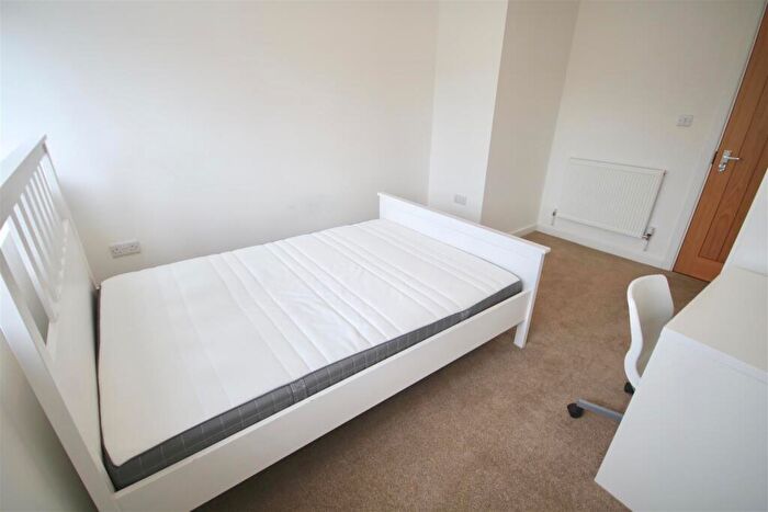 2 Bedroom Flat To Rent In Enterprise House, Isambard Brunel Road, Portsmouth, PO1