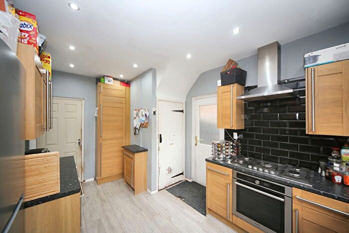 3 Bedroom Terraced House For Sale In Hampden Place, Wigan, WN5