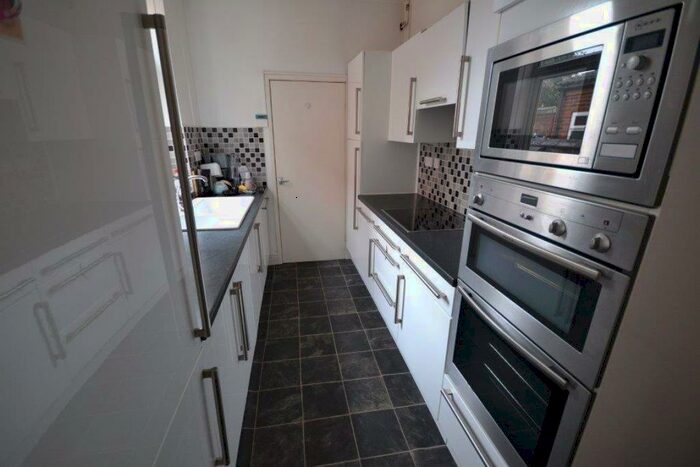 3 Bedroom Property To Rent In Tennyson Street, Leicester, LE2