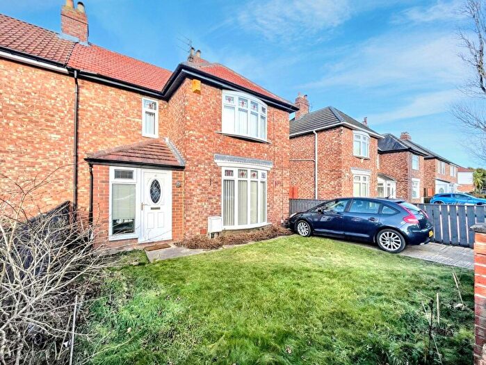 3 Bedroom Semi-Detached House For Sale In Palm Avenue, Cleadon Park, South Shields, Tyne And Wear, NE34