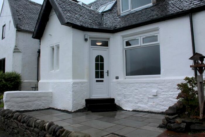 2 Bedroom Town House To Rent In Hamlet Hill, Cove, Helensburgh, G84