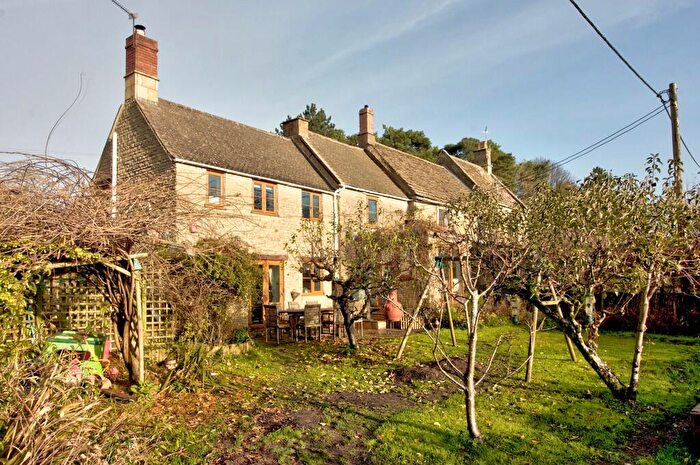 3 Bedroom Cottage For Sale In Giddeahall, Yatton Keynell, SN14