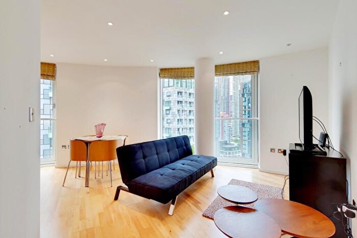 2 Bedroom Flat To Rent In Ability Place, Millharbour, E14