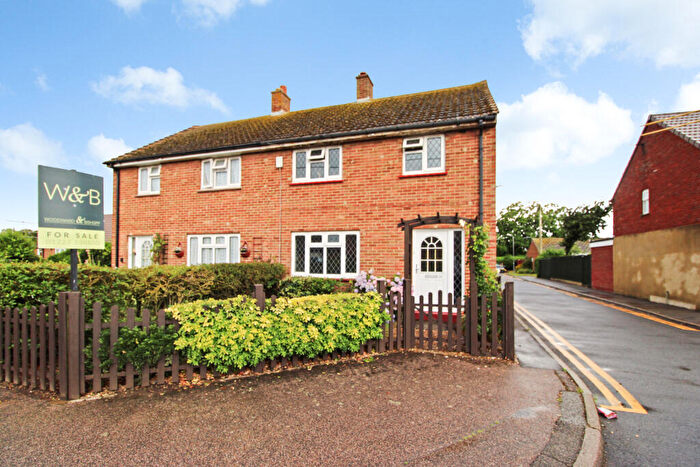 3 Bedroom Semi-Detached House For Sale In Bridges Close, St. Nicholas At Wade, Birchington, Kent, CT7