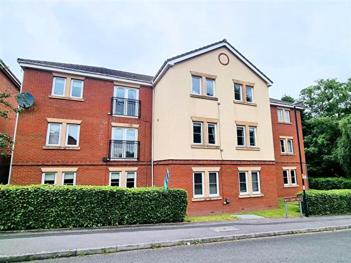 2 Bedroom Flat For Sale In Blue Cedar Drive, Streetly, Sutton Coldfield, B74