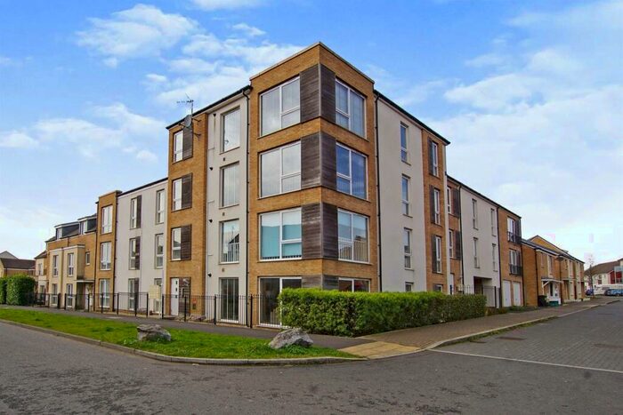 2 Bedroom Apartment To Rent In Eighteen Acre Drive, Patchway, Bristol, BS34