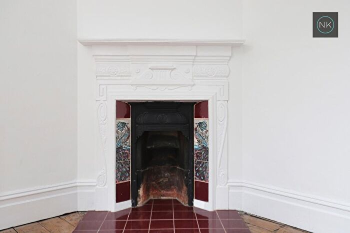 4 Bedroom Terraced House To Rent In Marlborough Road, South Woodford, London, E18