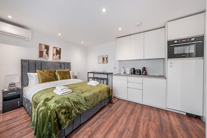 Studio To Rent In Knightsbridge, SW3