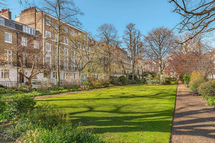 5 Bedroom Terraced House For Sale In Brompton Square, London, SW3