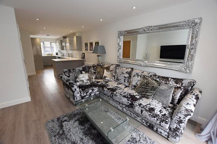 3 Bedroom Terraced House For Sale In Albion Street, Wallasey, CH45