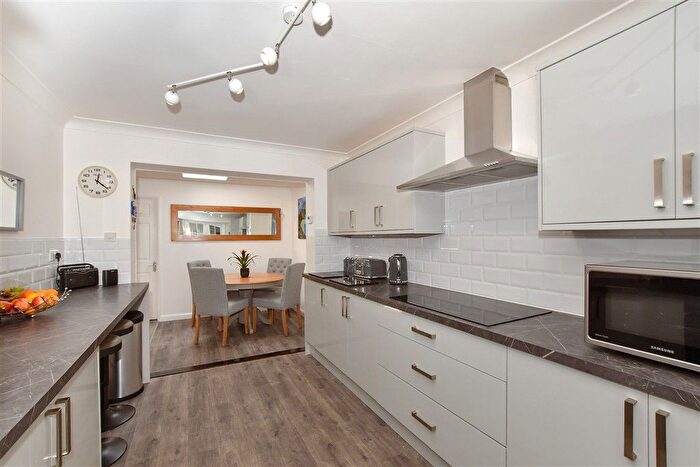 3 Bedroom Semi-detached Bungalow For Sale In Pleasance Road North, Lydd-On-Sea, Romney Marsh, Kent, TN29