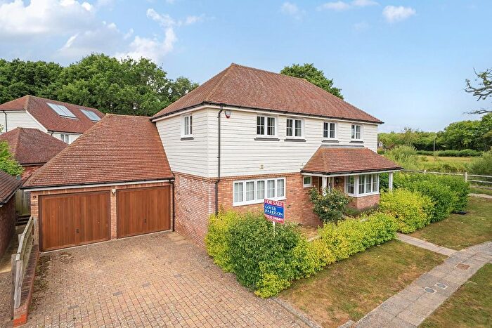 4 Bedroom Detached House For Sale In Millfields Place, Bethersden, Ashford, TN26