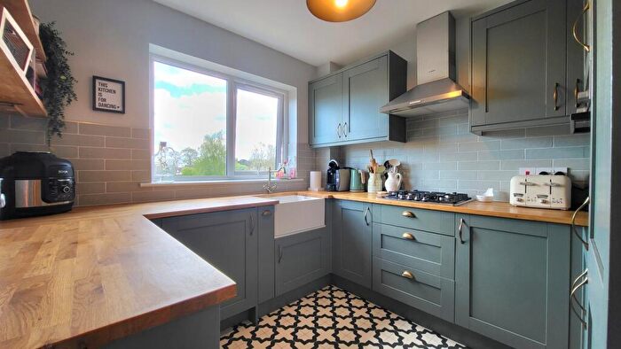 2 Bedroom Apartment For Sale In Stoneleigh Court, Longthorpe, Peterborough, PE3