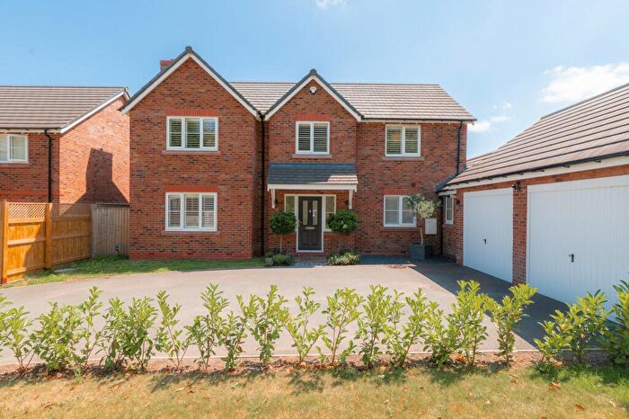 4 Bedroom Detached House For Sale In Sandford Road, Beeston, Tarporley, CW6