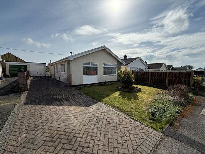 2 Bedroom Bungalow For Sale In St. Brides View, Roch, Haverfordwest, Pembrokeshire, SA62