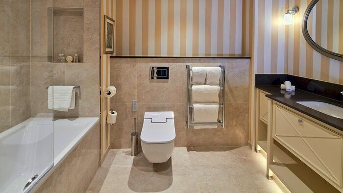 2 Bedroom Flat To Rent In Thorney Court, Palace Gate, London, W8