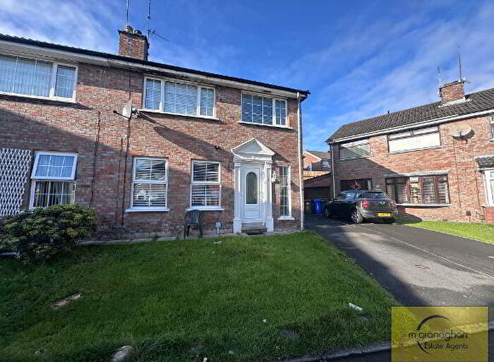 3 Bedroom Semi-Detached House For Sale In Lake Glen Close, Belfast, BT11