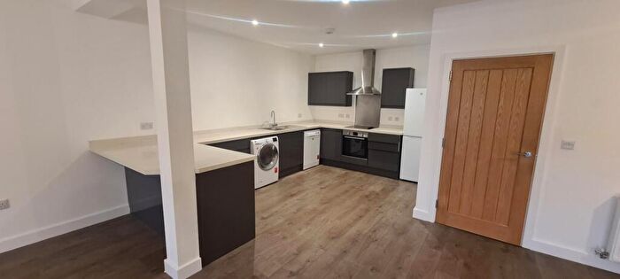 3 Bedroom Terraced Bungalow To Rent In Woodside Court, Grange Road, SO31