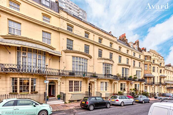 1 Bedroom Flat To Rent In Regency Square, Brighton, BN1