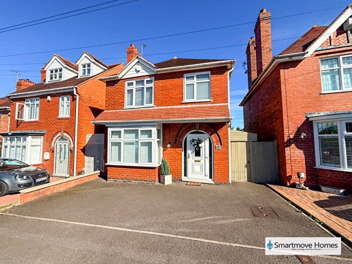 3 Bedroom Detached House For Sale In Woodfield Drive, Ripley, DE5