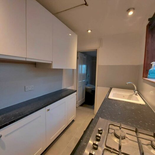 2 Bedroom Terraced House To Rent In Hartley Road, Luton, LU2