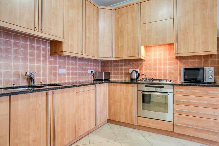 1 Bedroom Flat To Rent In Creffield Road, London, W5