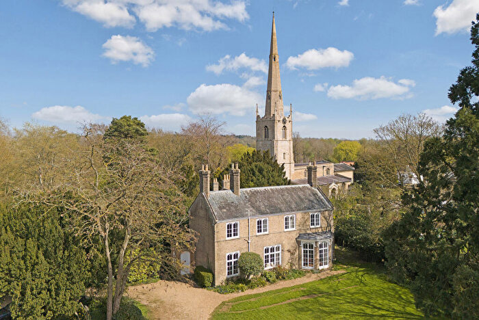 5 Bedroom Detached House For Sale In Common Lane, Hemingford Abbots, Huntingdon, Cambridgeshire, PE28