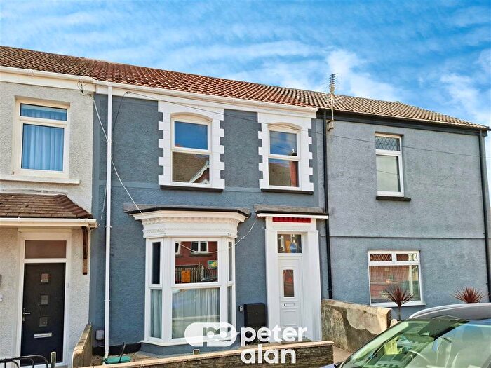 4 Bedroom House To Rent In De Breos Street, Brynmill, Swansea, SA2