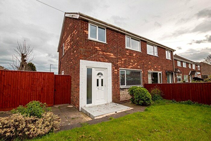 3 Bedroom Semi-Detached House To Rent In Pelham Road, Immingham, North East Lincs, DN40