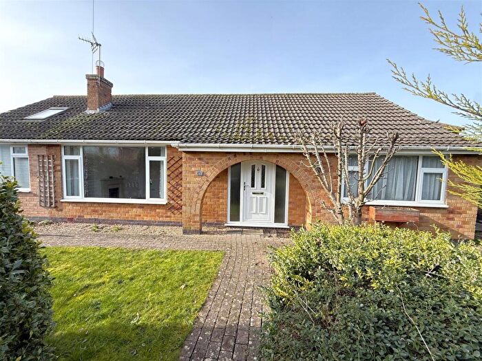 2 Bedroom Detached Bungalow For Sale In St. Marys Road, Bingham, NG13