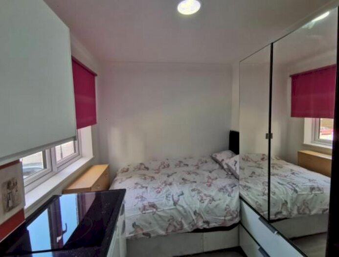 Studio To Rent In Tresham Crescent, London, NW8