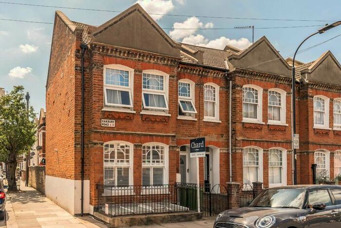 2 Bedroom Flat To Rent In Oakbury Road, London, SW6