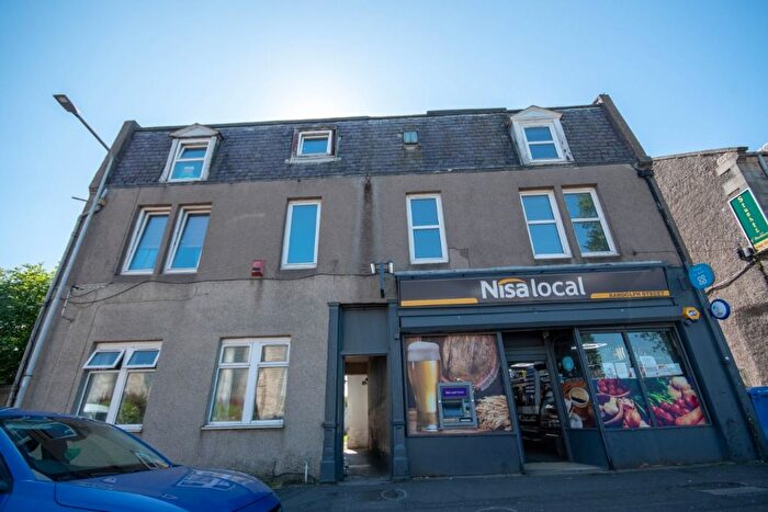 4 Bedroom Flat To Rent In Randolph Street, Buckhaven, KY8