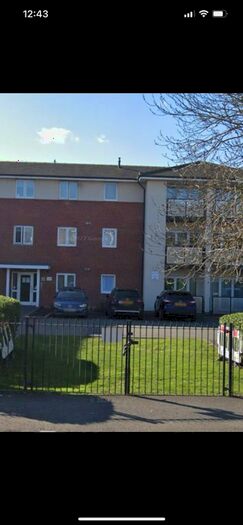 2 Bedroom Flat To Rent In Medici Close, Goodmayes, IG3