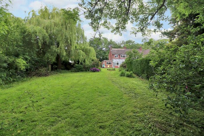 3 Bedroom Semi-Detached House For Sale In Coopers Corner, Ide Hill, Sevenoaks, TN14