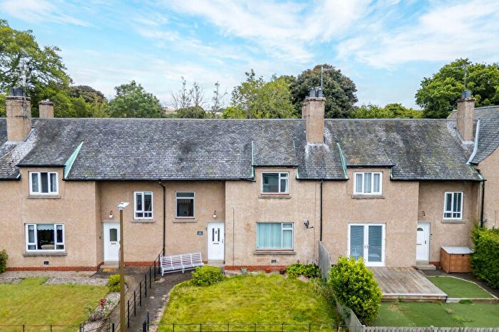 2 Bedroom Terraced House For Sale In Barns Of Claverhouse Road, Dundee, DD4