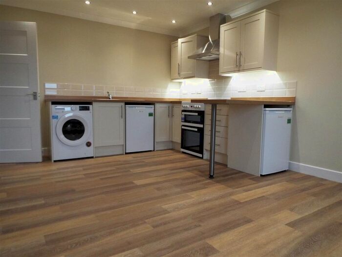 1 Bedroom Flat To Rent In Eastgate, Louth, LN11