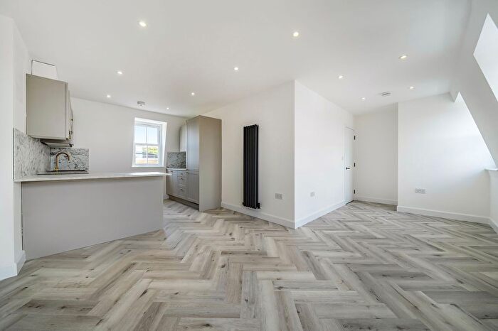 2 Bedroom Flat To Rent In Lion Road, Bexleyheath, DA6