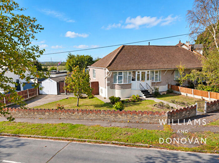 2 Bedroom Semi-Detached Bungalow For Sale In Watlington Road, South Benfleet, SS7