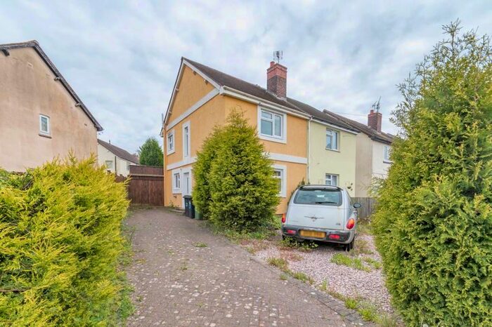 2 Bedroom Property To Rent In Bridley Moor Road, Redditch, B97