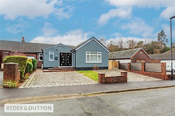 4 Bedroom Bungalow For Sale In Cliff Hill Road, Shaw, Oldham, Greater Manchester, OL2