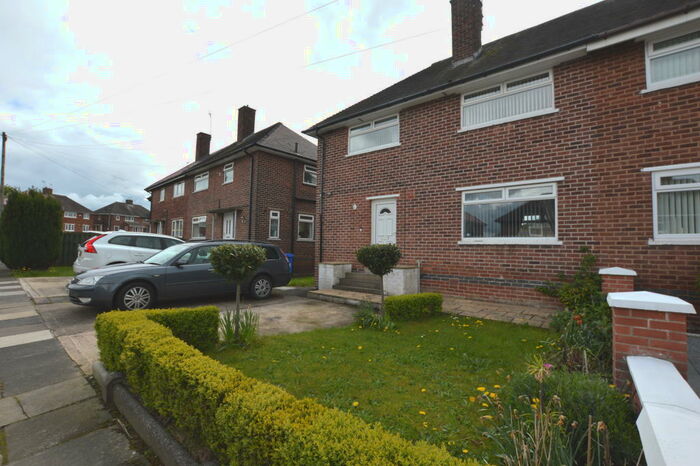 3 Bedroom Semi-Detached House To Rent In Spring Water Drive, Hackenthorpe, Sheffield, S12