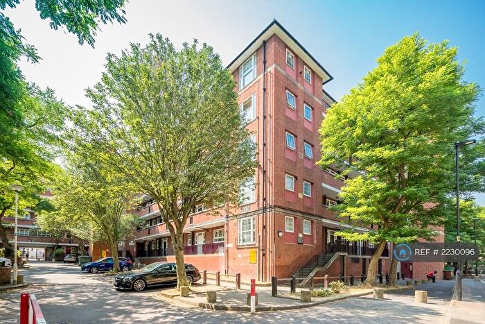 3 Bedroom Flat To Rent In Twyford House, London, N5