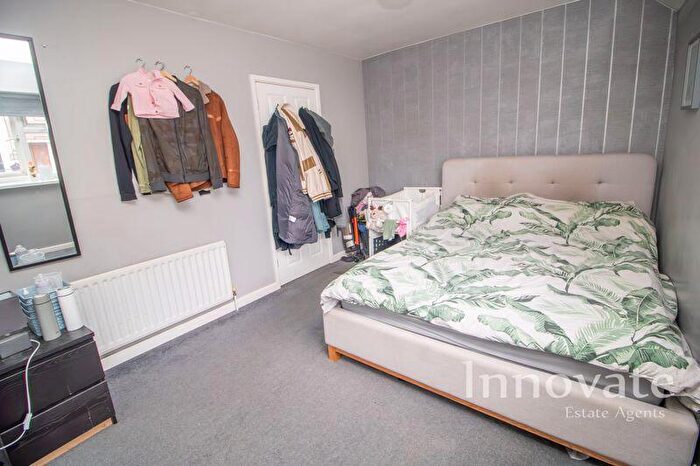 2 Bedroom Semi-Detached House For Sale In Park Road, Oldbury, B69
