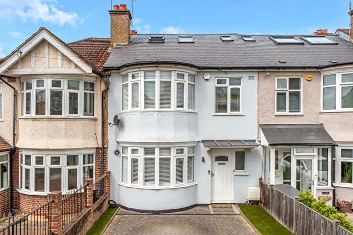 4 Bedroom Terraced House For Sale In Forde Avenue, Bromley, BR1