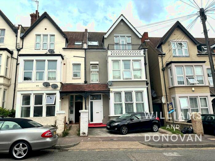 Studio To Rent In York Road, Southend-On-Sea, SS1