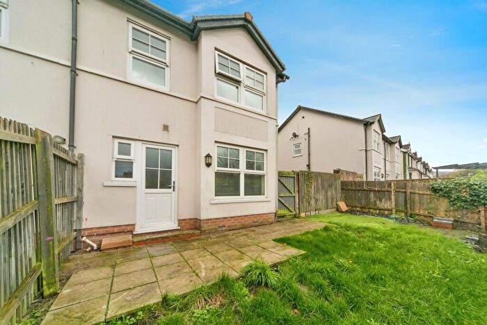 3 Bedroom Semi Detached House For Sale In Coed Y Felin, Conwy, LL32