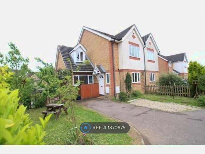 3 Bedroom Semi-Detached House To Rent In Norfolk Road, Ely, CB6