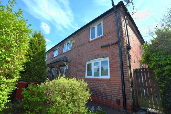 3 Bedroom Semi-Detached House To Rent In Briarfield Road, Withington, Manchester, M19