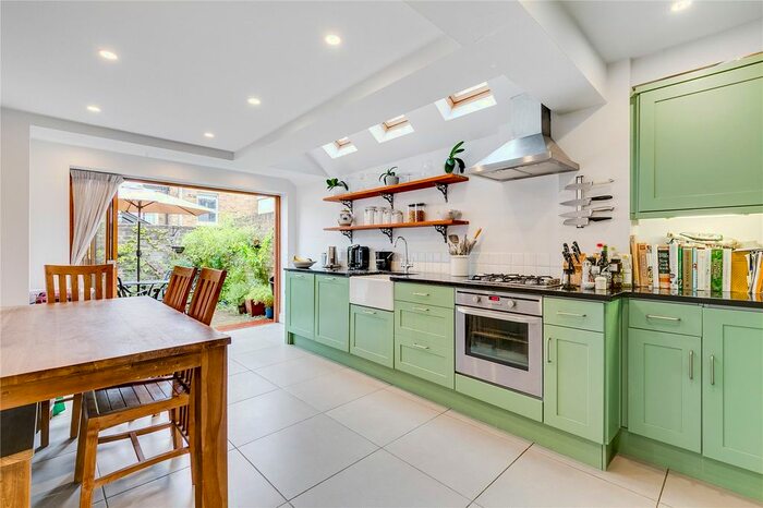 2 Bedroom Terraced House To Rent In Lorne Road, Richmond, TW10